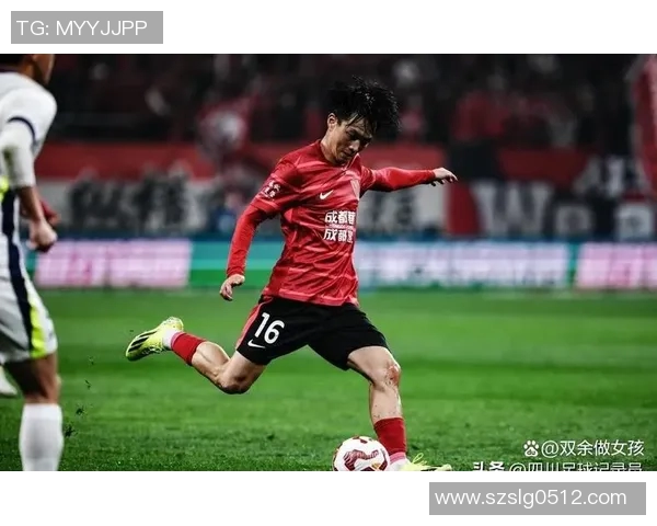 奔跑吧足球明星揭秘：谁是节目中的闪耀球星与他们的精彩表现